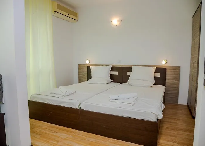 Clara In Sarafovo By Flаt Manаger *